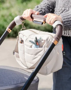 Borsa Cambio Passeggino Trapuntata - Sabbia - 12 L - Fatta con Bottiglie di Plastica Riciclata