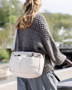 Borsa Cambio Passeggino Trapuntata - Sabbia - 12 L - Fatta con Bottiglie di Plastica Riciclata