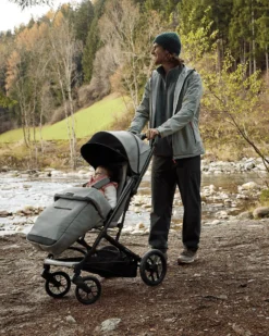 Passeggino Maior - Magnet Grey - Agile su tutti i terreni