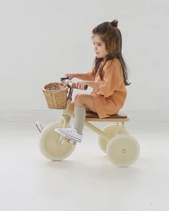 Triciclo Legno ed Ecopelle con Cestino - Panna - Dai 3 anni
